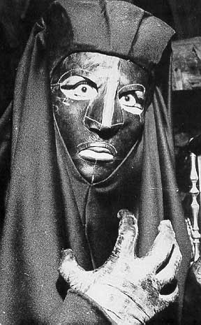 Juliette Greco as Belphegor in the 1965 TV version